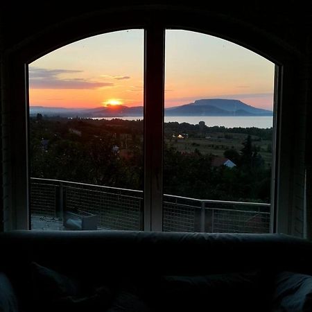 Vila Panorama Balaton Balatongyörök Exteriér fotografie