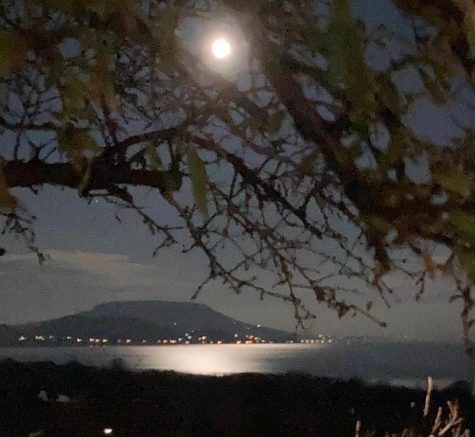 Vila Panorama Balaton Balatongyörök Exteriér fotografie